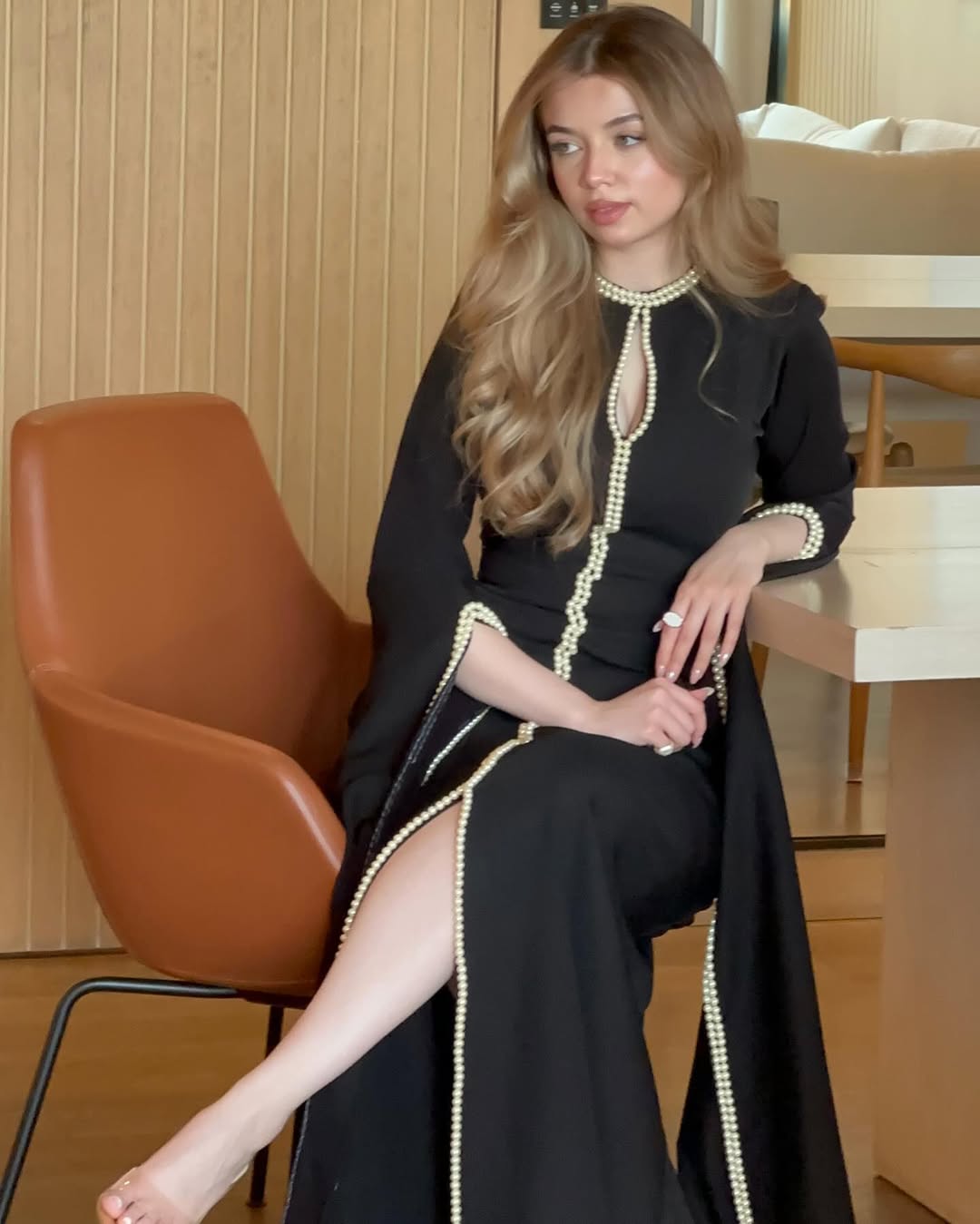 الفستان HS