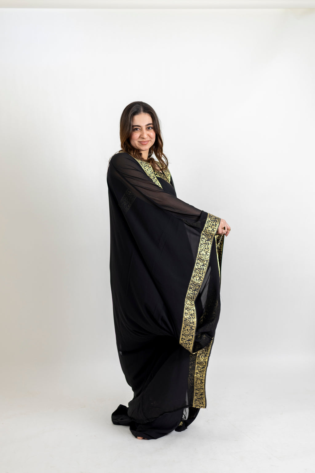 الطقم MB