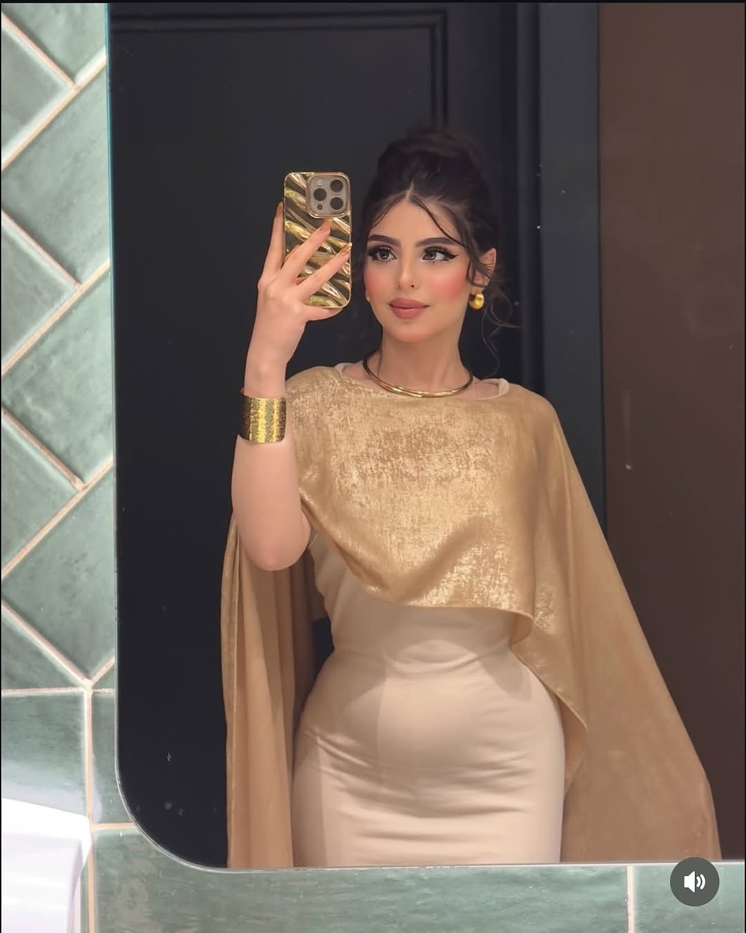 فستان ب كاب GA